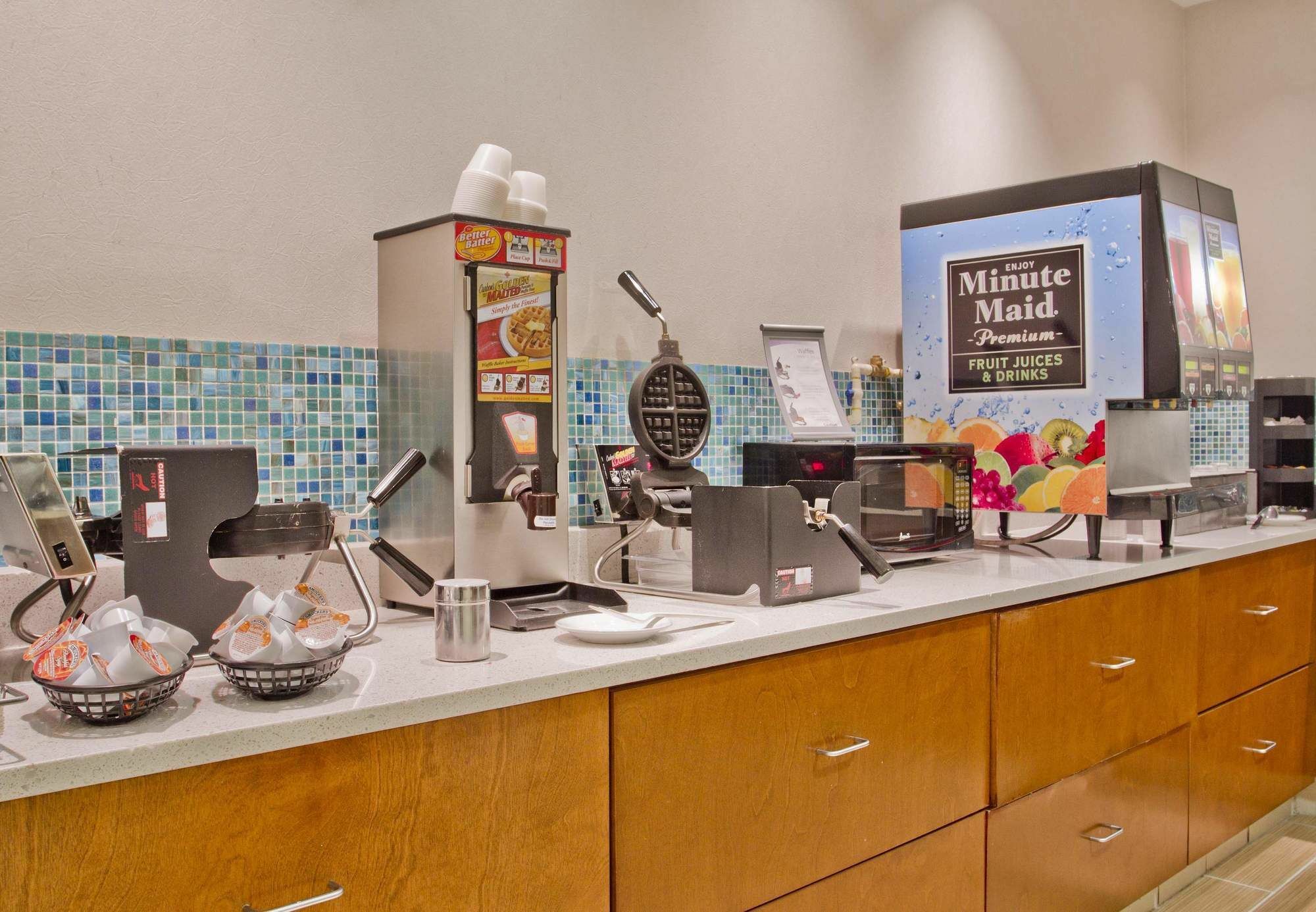 Springhill Suites By Marriott Charlotte Ballantyne Eksteriør billede