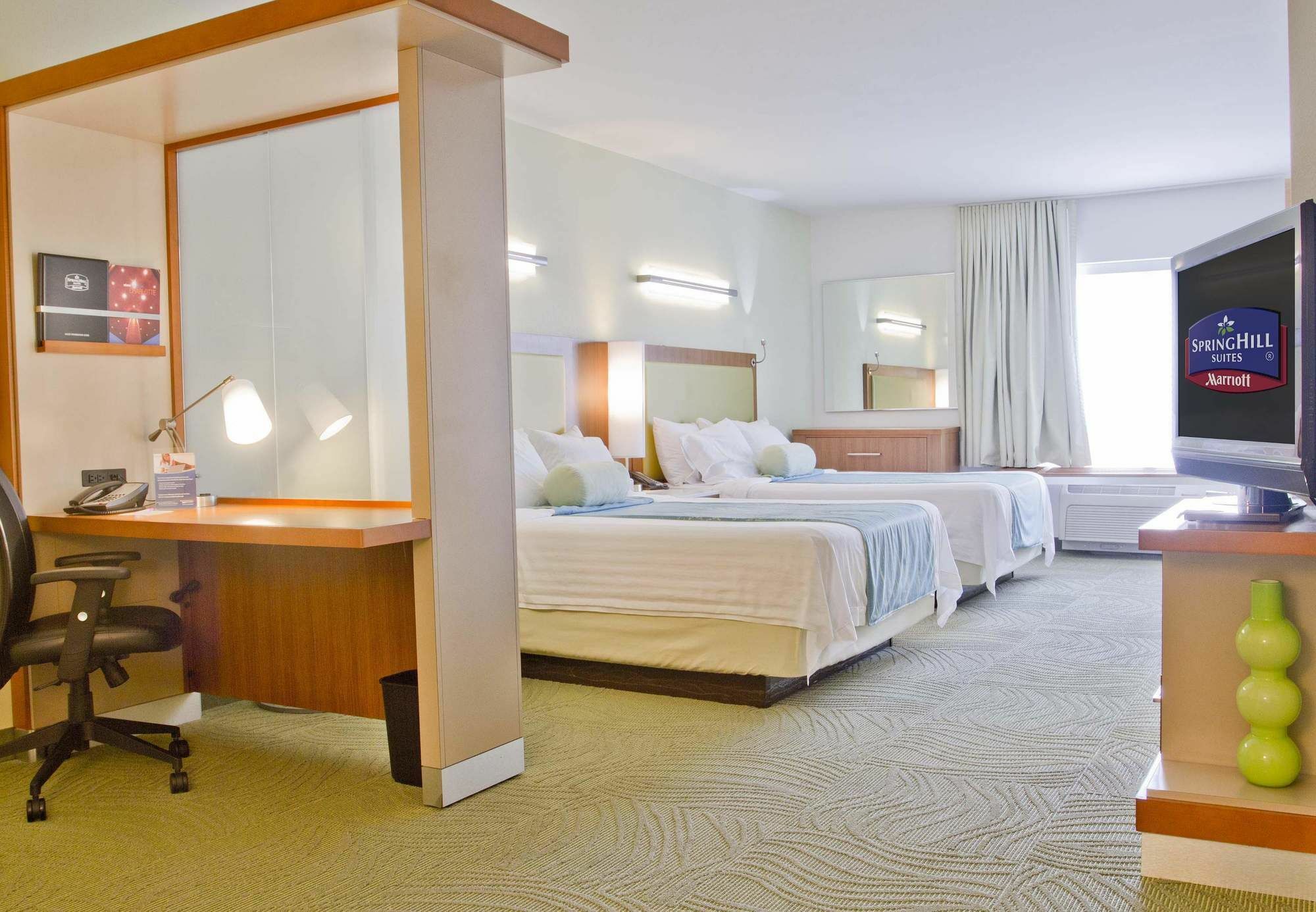 Springhill Suites By Marriott Charlotte Ballantyne Eksteriør billede